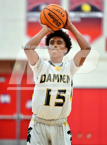Thumbnail 2 in Damien vs. Hillcrest photogallery.