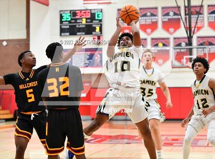 Thumbnail 1 in Damien vs. Hillcrest photogallery.