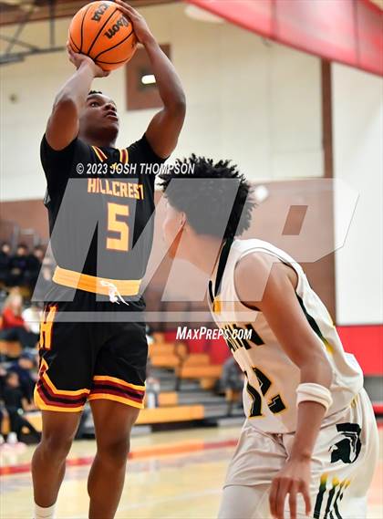 Thumbnail 1 in Damien vs. Hillcrest photogallery.