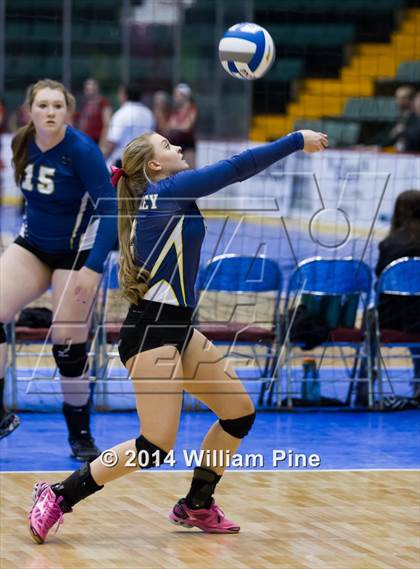 Thumbnail 2 in Ardsley vs.Williamsville South (NYSPHSAA Class B Pool Play) photogallery.