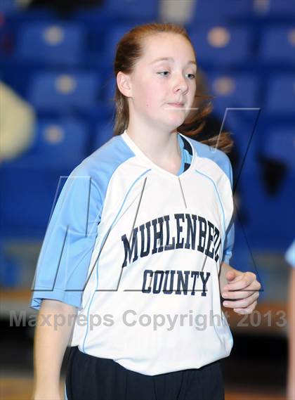 Thumbnail 2 in Muhlenberg County vs Grayson County (KHSAA 3rd Region Tournament) photogallery.