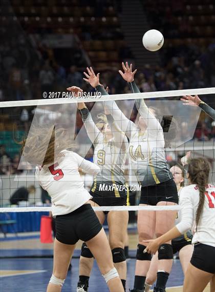 Thumbnail 1 in Rock Canyon vs. Coronado (CHSAA 5A Tie-Breaker) photogallery.