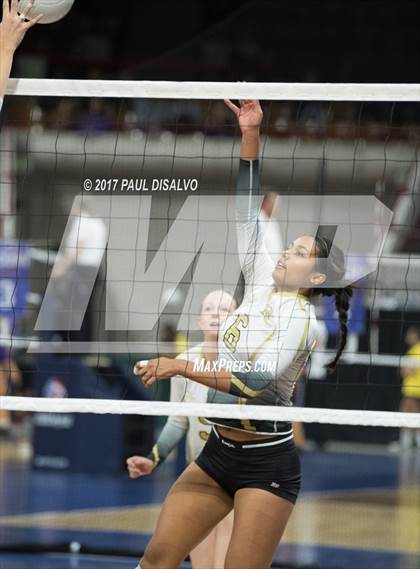 Thumbnail 3 in Rock Canyon vs. Coronado (CHSAA 5A Tie-Breaker) photogallery.