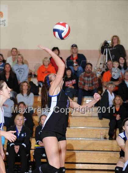 Thumbnail 2 in St. Croix Central vs. Webster (WIAA First Round Regionals) photogallery.
