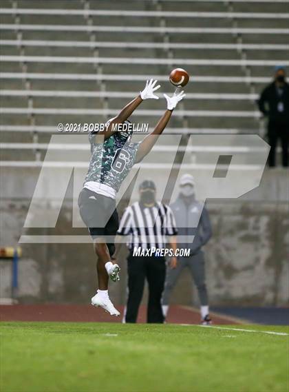 Thumbnail 3 in Hoover @ Clovis North photogallery.