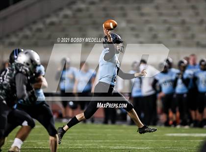 Thumbnail 1 in Hoover @ Clovis North photogallery.