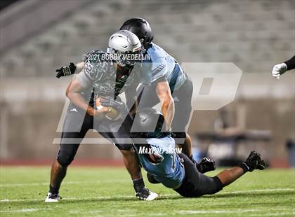 Thumbnail 3 in Hoover @ Clovis North photogallery.