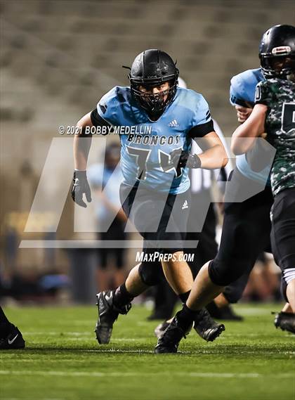 Thumbnail 2 in Hoover @ Clovis North photogallery.