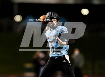 Thumbnail 2 in Hoover @ Clovis North photogallery.