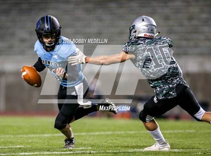 Thumbnail 2 in Hoover @ Clovis North photogallery.