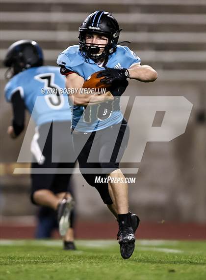 Thumbnail 2 in Hoover @ Clovis North photogallery.