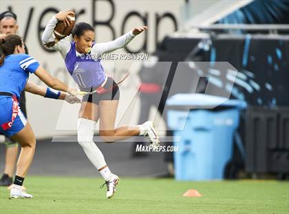 Thumbnail 1 in Fletcher vs Clay (Jaguars Preseason Classic) photogallery.