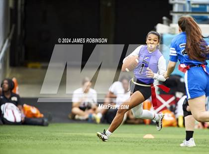 Thumbnail 1 in Fletcher vs Clay (Jaguars Preseason Classic) photogallery.