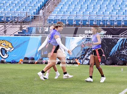 Thumbnail 2 in Fletcher vs Clay (Jaguars Preseason Classic) photogallery.