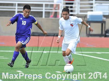 Thumbnail 2 in Liberty vs. Hallsville (UIL 4A Region 2 Semifinal) photogallery.