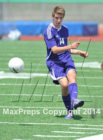 Thumbnail 1 in Liberty vs. Hallsville (UIL 4A Region 2 Semifinal) photogallery.