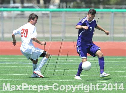 Thumbnail 2 in Liberty vs. Hallsville (UIL 4A Region 2 Semifinal) photogallery.