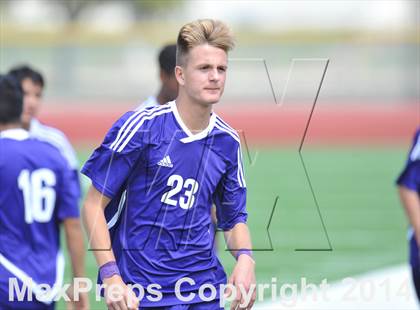 Thumbnail 2 in Liberty vs. Hallsville (UIL 4A Region 2 Semifinal) photogallery.
