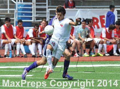 Thumbnail 3 in Liberty vs. Hallsville (UIL 4A Region 2 Semifinal) photogallery.