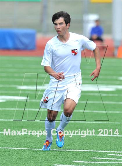 Thumbnail 2 in Liberty vs. Hallsville (UIL 4A Region 2 Semifinal) photogallery.
