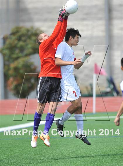 Thumbnail 1 in Liberty vs. Hallsville (UIL 4A Region 2 Semifinal) photogallery.