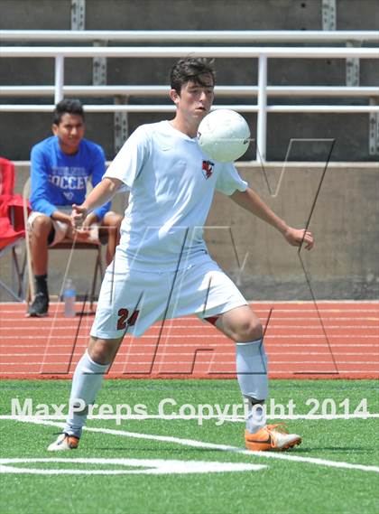 Thumbnail 2 in Liberty vs. Hallsville (UIL 4A Region 2 Semifinal) photogallery.