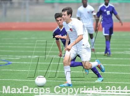 Thumbnail 2 in Liberty vs. Hallsville (UIL 4A Region 2 Semifinal) photogallery.