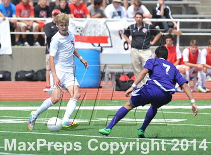Thumbnail 3 in Liberty vs. Hallsville (UIL 4A Region 2 Semifinal) photogallery.