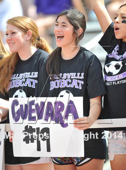 Thumbnail 2 in Liberty vs. Hallsville (UIL 4A Region 2 Semifinal) photogallery.
