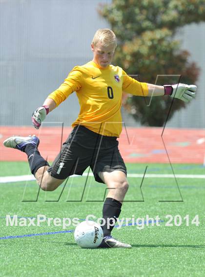 Thumbnail 2 in Liberty vs. Hallsville (UIL 4A Region 2 Semifinal) photogallery.