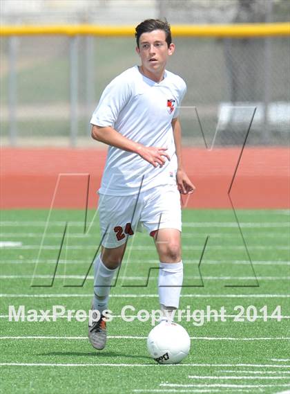 Thumbnail 2 in Liberty vs. Hallsville (UIL 4A Region 2 Semifinal) photogallery.