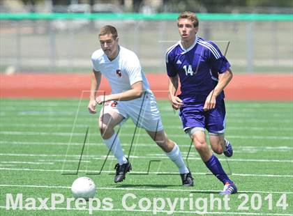 Thumbnail 2 in Liberty vs. Hallsville (UIL 4A Region 2 Semifinal) photogallery.