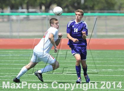 Thumbnail 3 in Liberty vs. Hallsville (UIL 4A Region 2 Semifinal) photogallery.