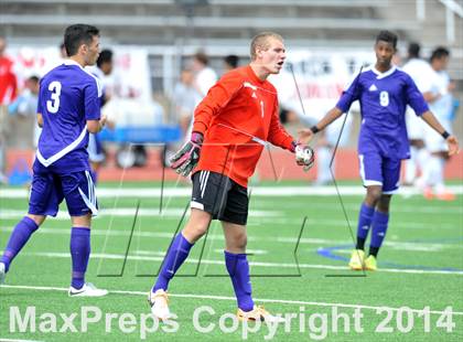 Thumbnail 1 in Liberty vs. Hallsville (UIL 4A Region 2 Semifinal) photogallery.