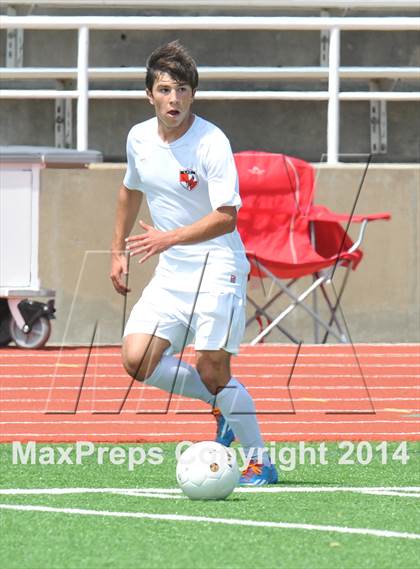 Thumbnail 1 in Liberty vs. Hallsville (UIL 4A Region 2 Semifinal) photogallery.