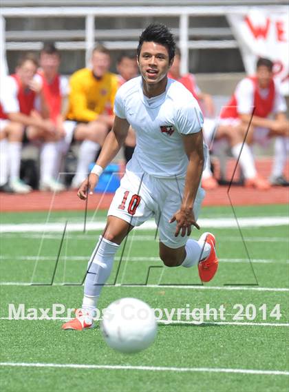 Thumbnail 3 in Liberty vs. Hallsville (UIL 4A Region 2 Semifinal) photogallery.