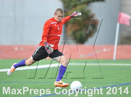 Thumbnail 3 in Liberty vs. Hallsville (UIL 4A Region 2 Semifinal) photogallery.