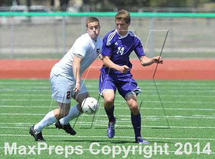 Thumbnail 1 in Liberty vs. Hallsville (UIL 4A Region 2 Semifinal) photogallery.