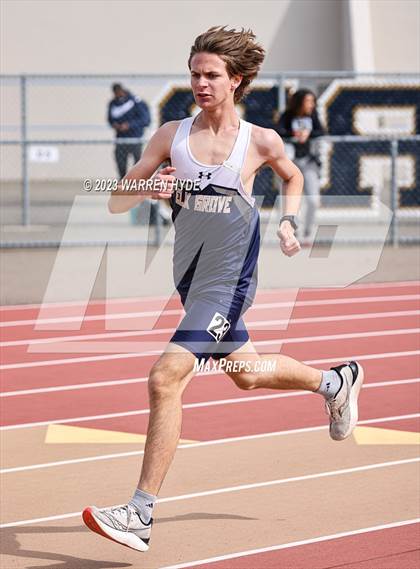 Thumbnail 1 in Herd Roundup @ Elk Grove photogallery.