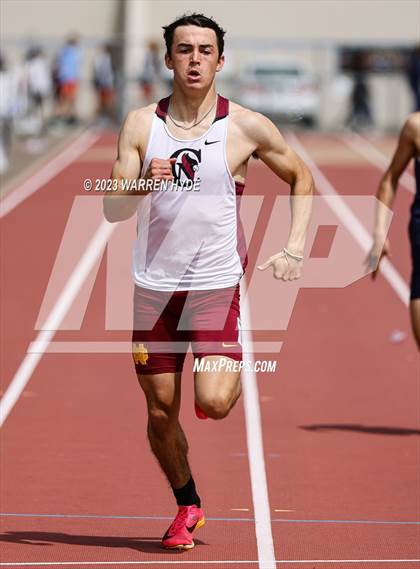 Thumbnail 2 in Herd Roundup @ Elk Grove photogallery.