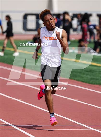 Thumbnail 2 in Herd Roundup @ Elk Grove photogallery.