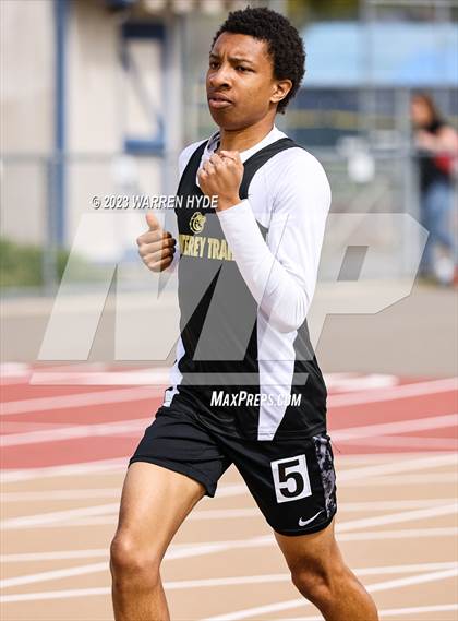 Thumbnail 1 in Herd Roundup @ Elk Grove photogallery.