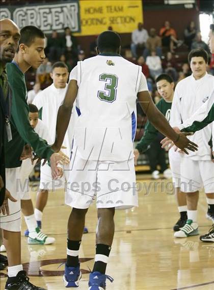 Thumbnail 2 in Burlingame vs. Sacred Heart Cathedral (CIF CCS D3 Final) photogallery.