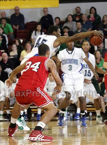 Thumbnail 2 in Burlingame vs. Sacred Heart Cathedral (CIF CCS D3 Final) photogallery.