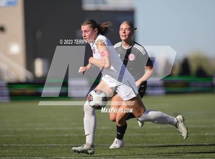 Thumbnail 3 in Brighton vs. Bountiful (UHSAA 5A Semifinal) photogallery.