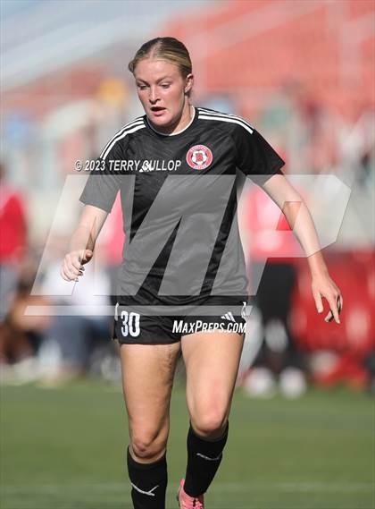 Thumbnail 3 in Brighton vs. Bountiful (UHSAA 5A Semifinal) photogallery.
