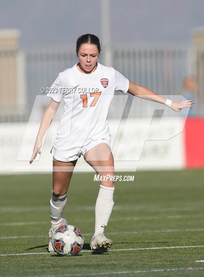 Thumbnail 1 in Brighton vs. Bountiful (UHSAA 5A Semifinal) photogallery.