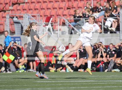 Thumbnail 1 in Brighton vs. Bountiful (UHSAA 5A Semifinal) photogallery.