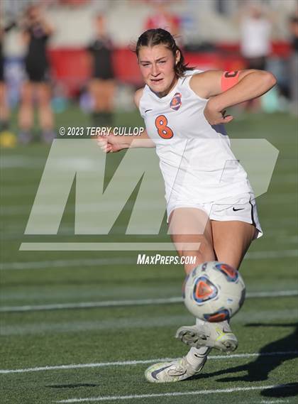 Thumbnail 2 in Brighton vs. Bountiful (UHSAA 5A Semifinal) photogallery.