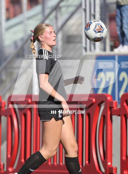 Thumbnail 3 in Brighton vs. Bountiful (UHSAA 5A Semifinal) photogallery.